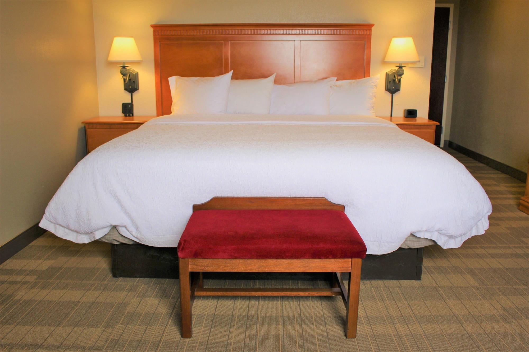 Hampton Inn & Suites תיבודו מראה חיצוני תמונה