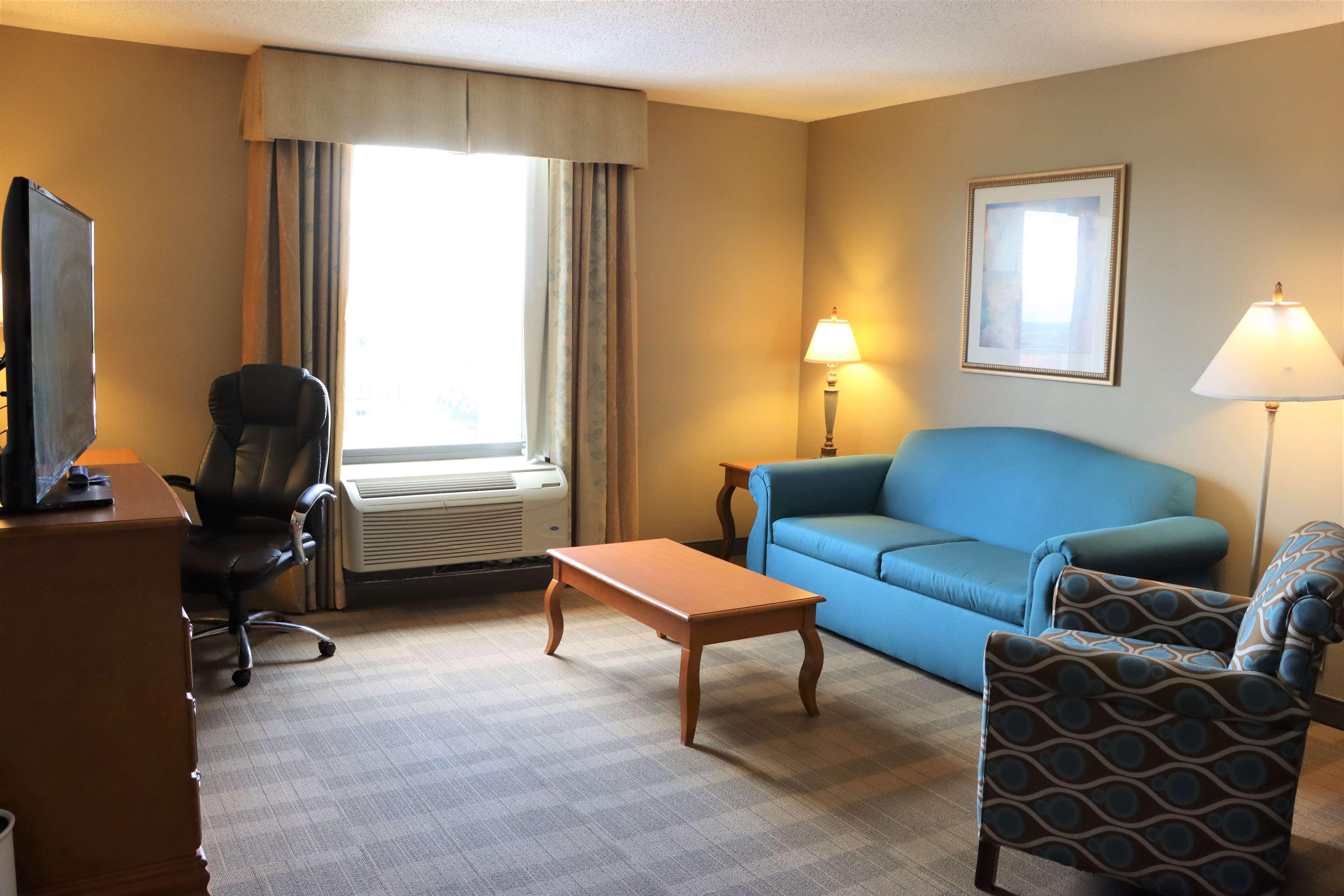 Hampton Inn & Suites תיבודו מראה חיצוני תמונה