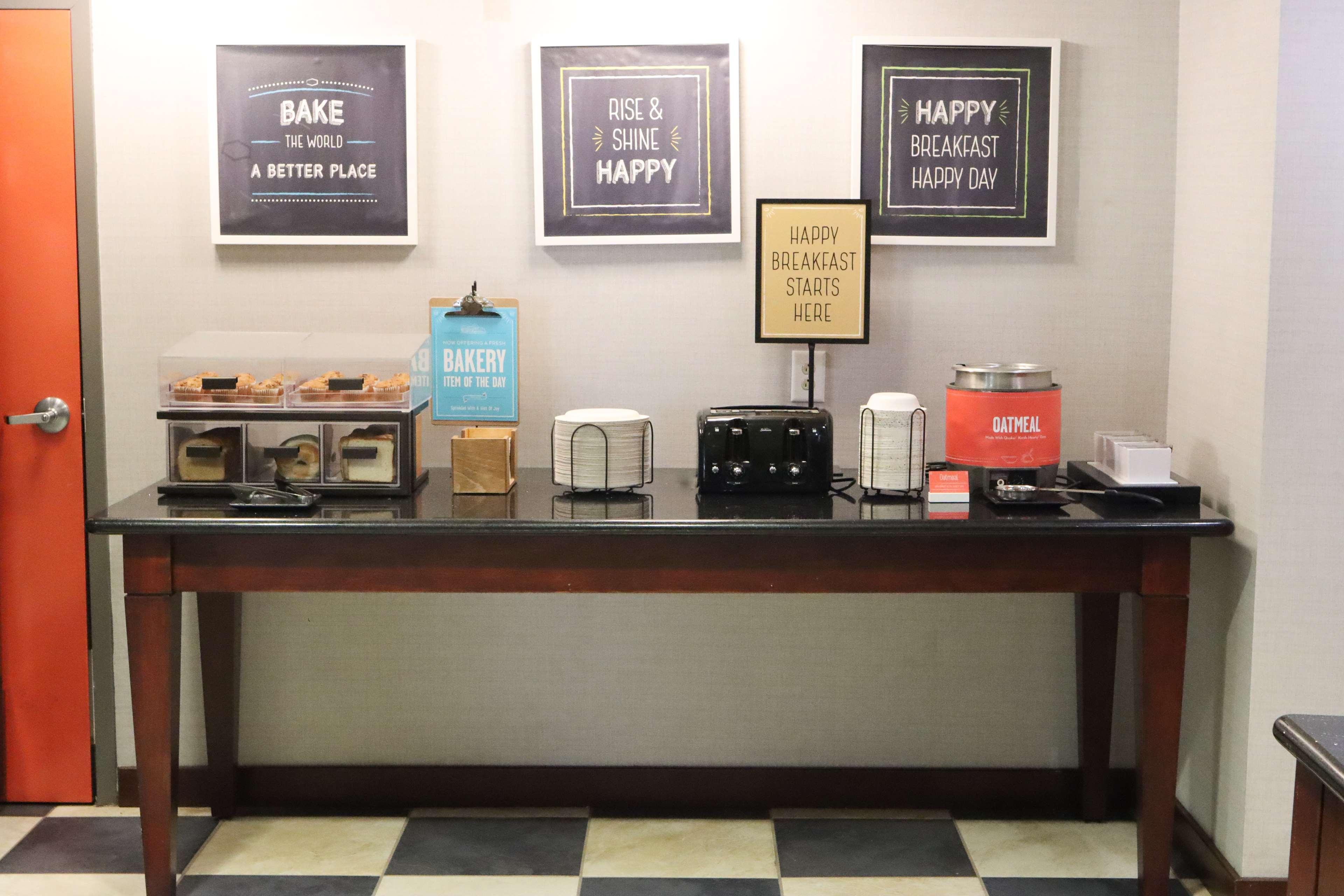 Hampton Inn & Suites תיבודו מראה חיצוני תמונה