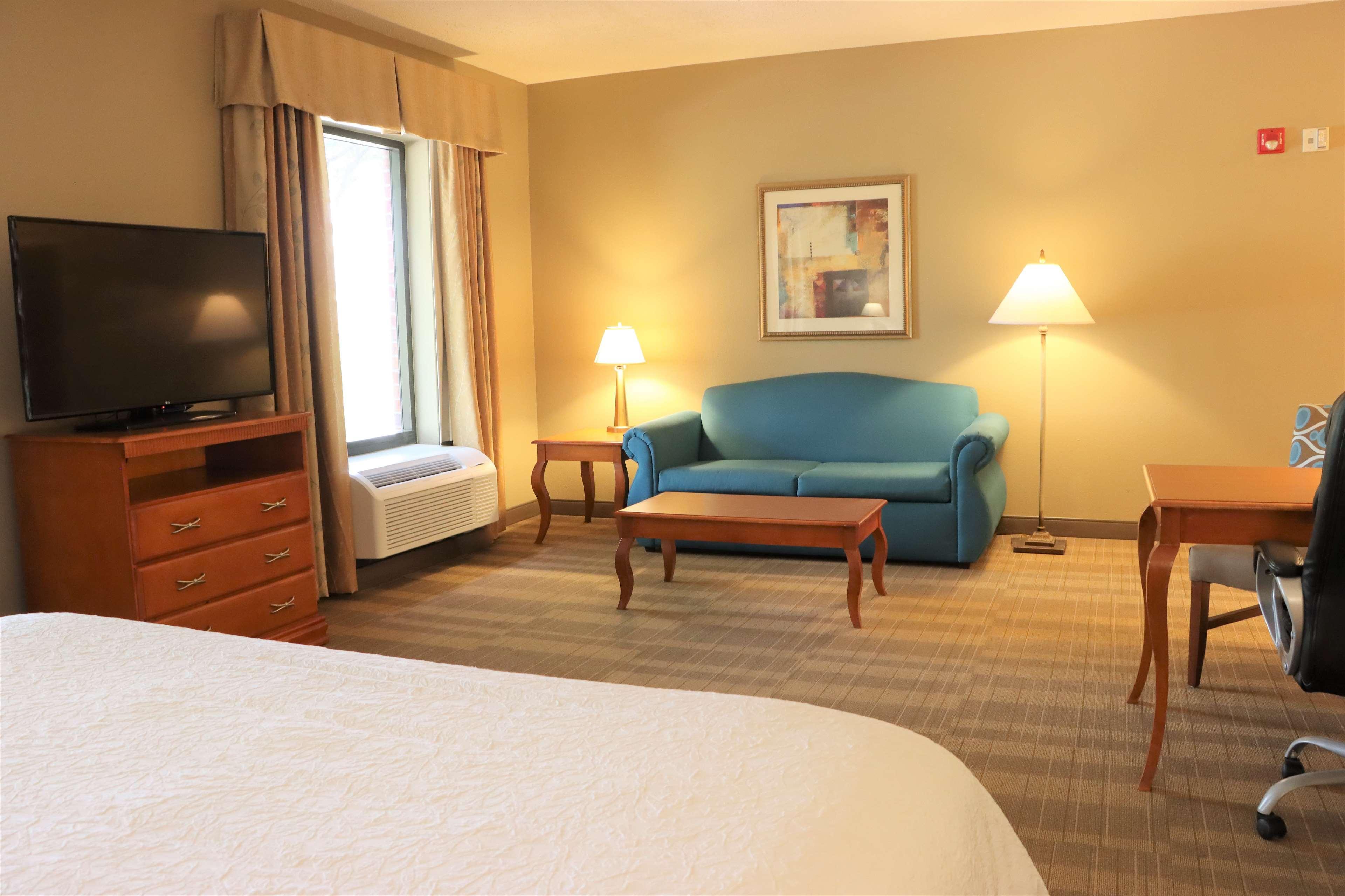 Hampton Inn & Suites תיבודו מראה חיצוני תמונה