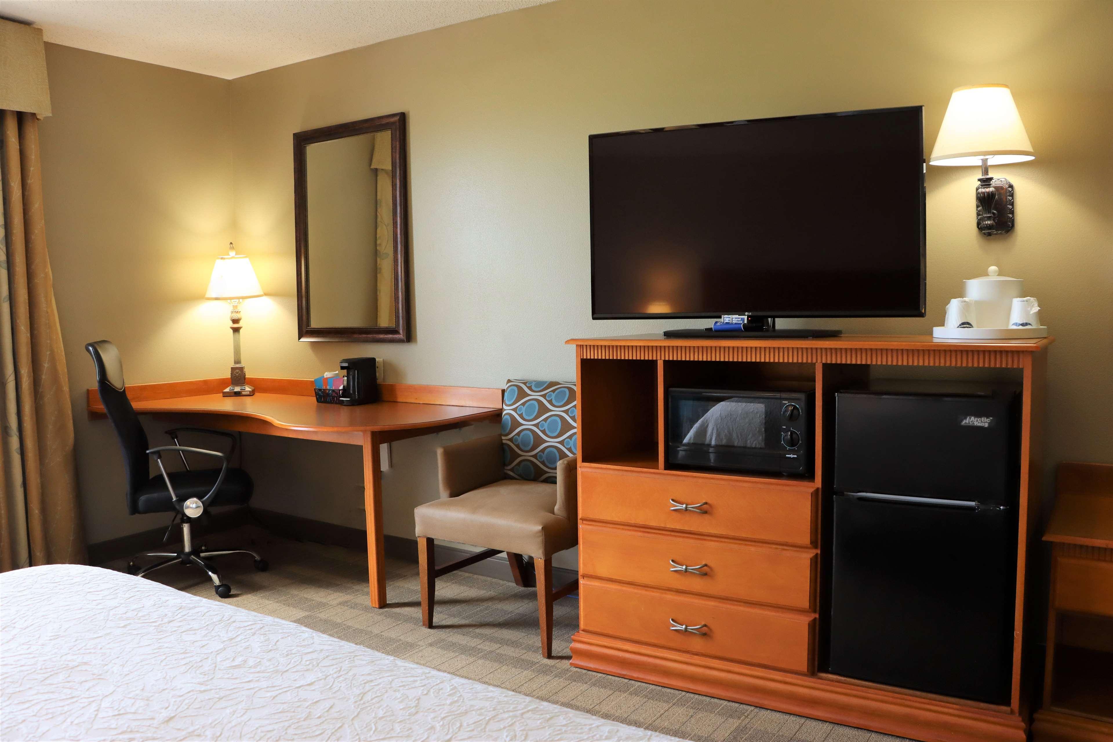 Hampton Inn & Suites תיבודו מראה חיצוני תמונה