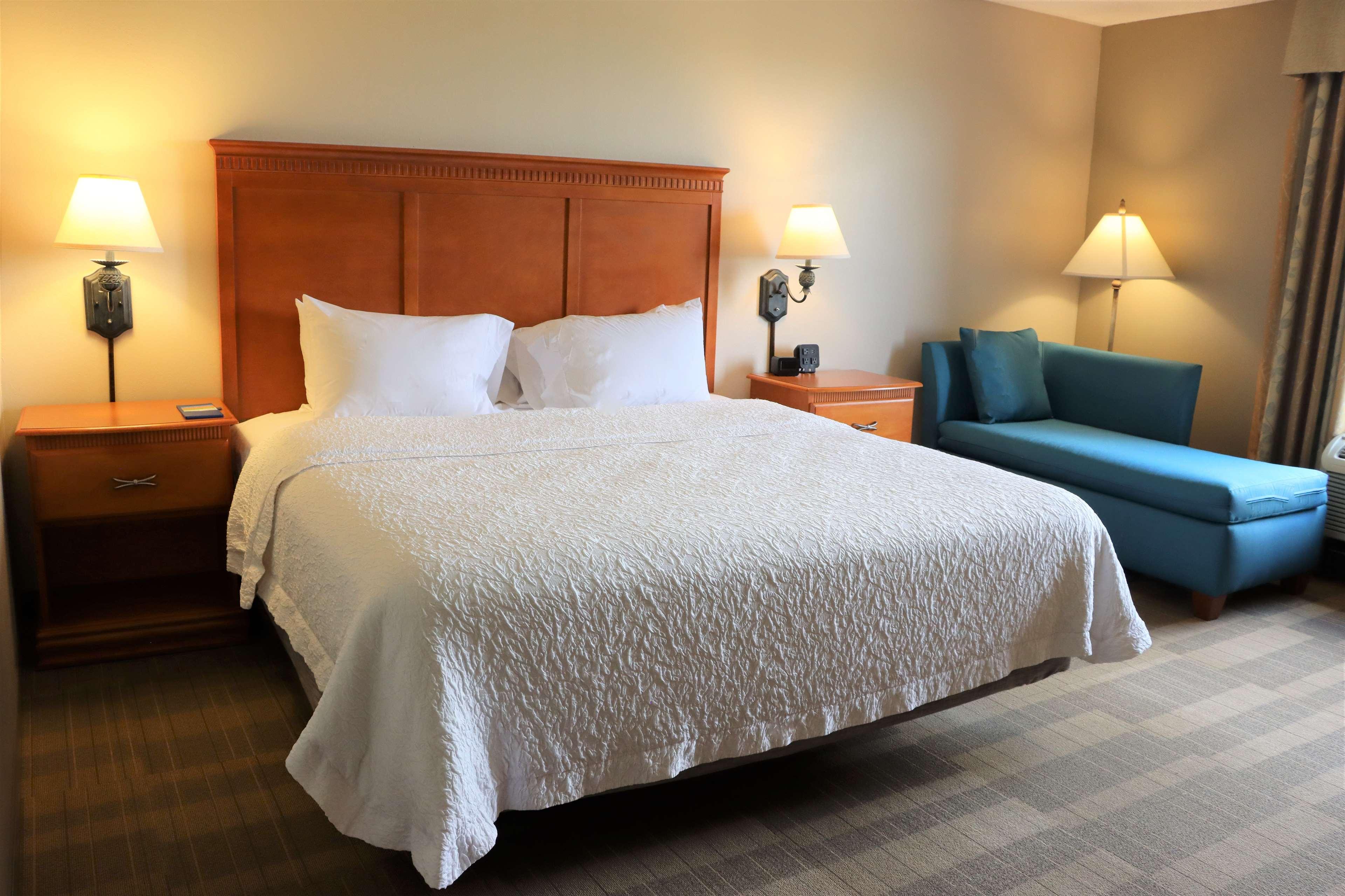 Hampton Inn & Suites תיבודו מראה חיצוני תמונה