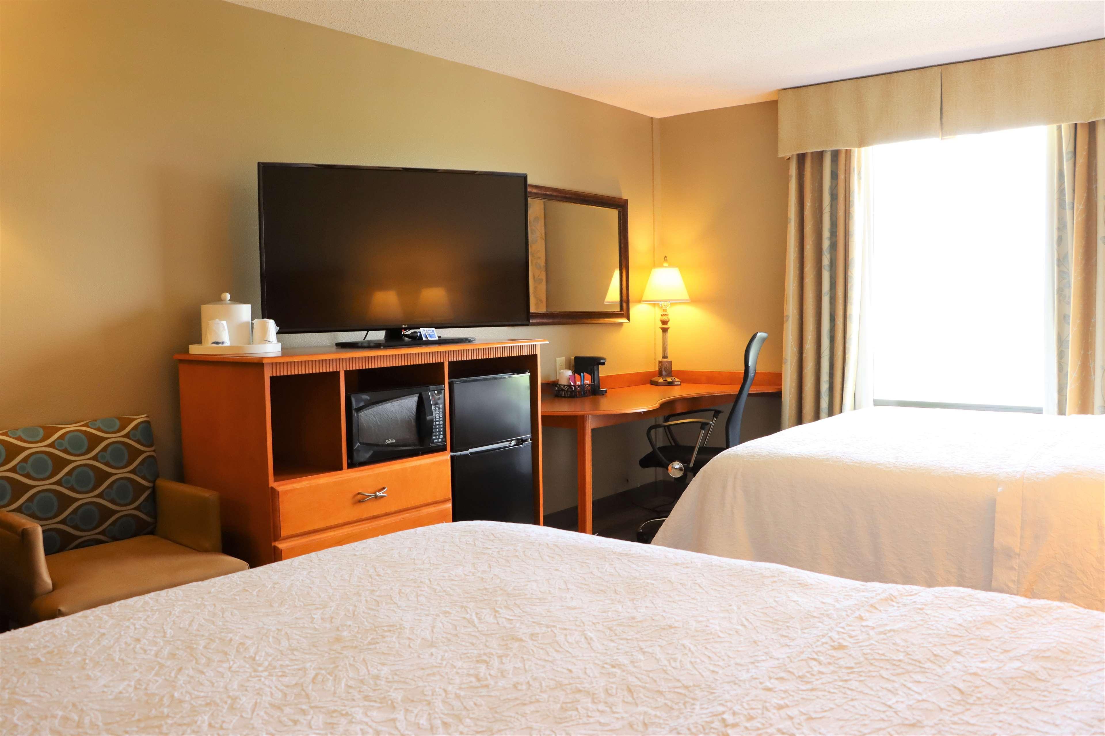 Hampton Inn & Suites תיבודו מראה חיצוני תמונה