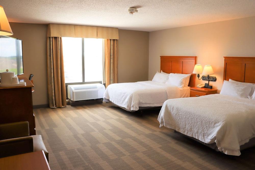 Hampton Inn & Suites תיבודו מראה חיצוני תמונה