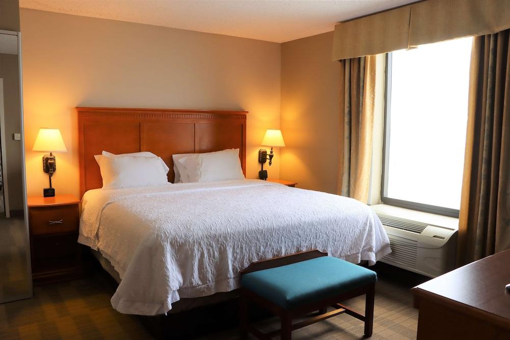Hampton Inn & Suites תיבודו מראה חיצוני תמונה